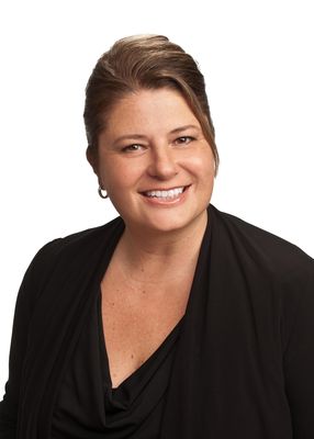 Portrait of Rachel Alexander, REALTOR®.